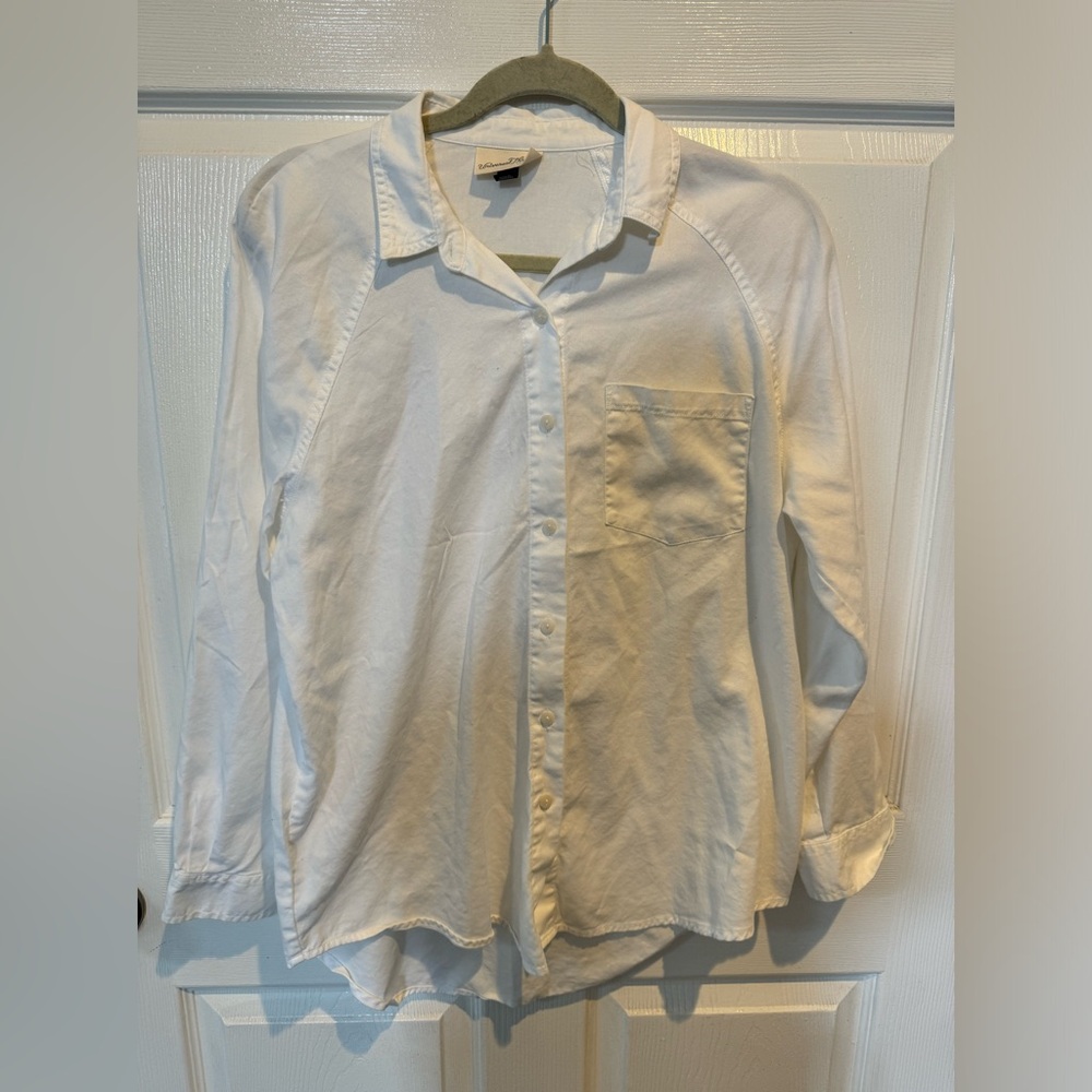 Women’s  boyfriend button down